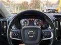 VOLVO XC40 D3 AWD Geartronic Momentum Pro