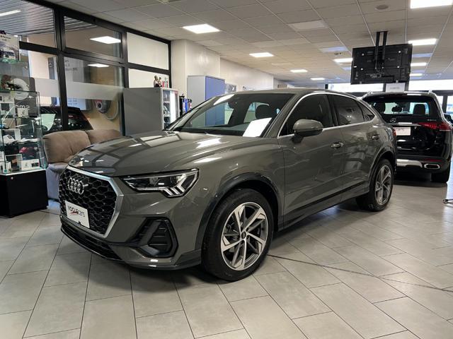 AUDI Q3 SPORTBACK SPB 35 TFSI S tronic S-Line