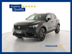 VOLVO XC40 B3 automatico Ultra Black Edition - KM0